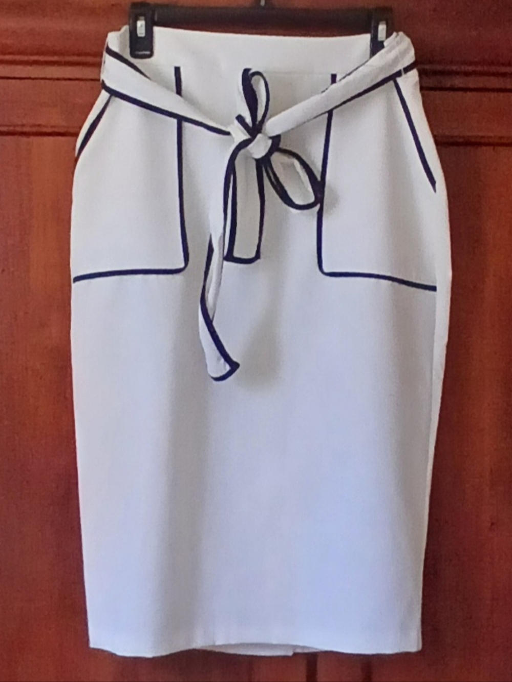 White Pencil Skirt with Black Trim and Self-Tie Belt - Picture 2 of 3